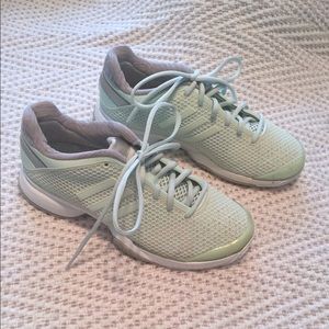 🎾Tennis Shoes 🎾6.5 Mint Adidas Stella McCartney
